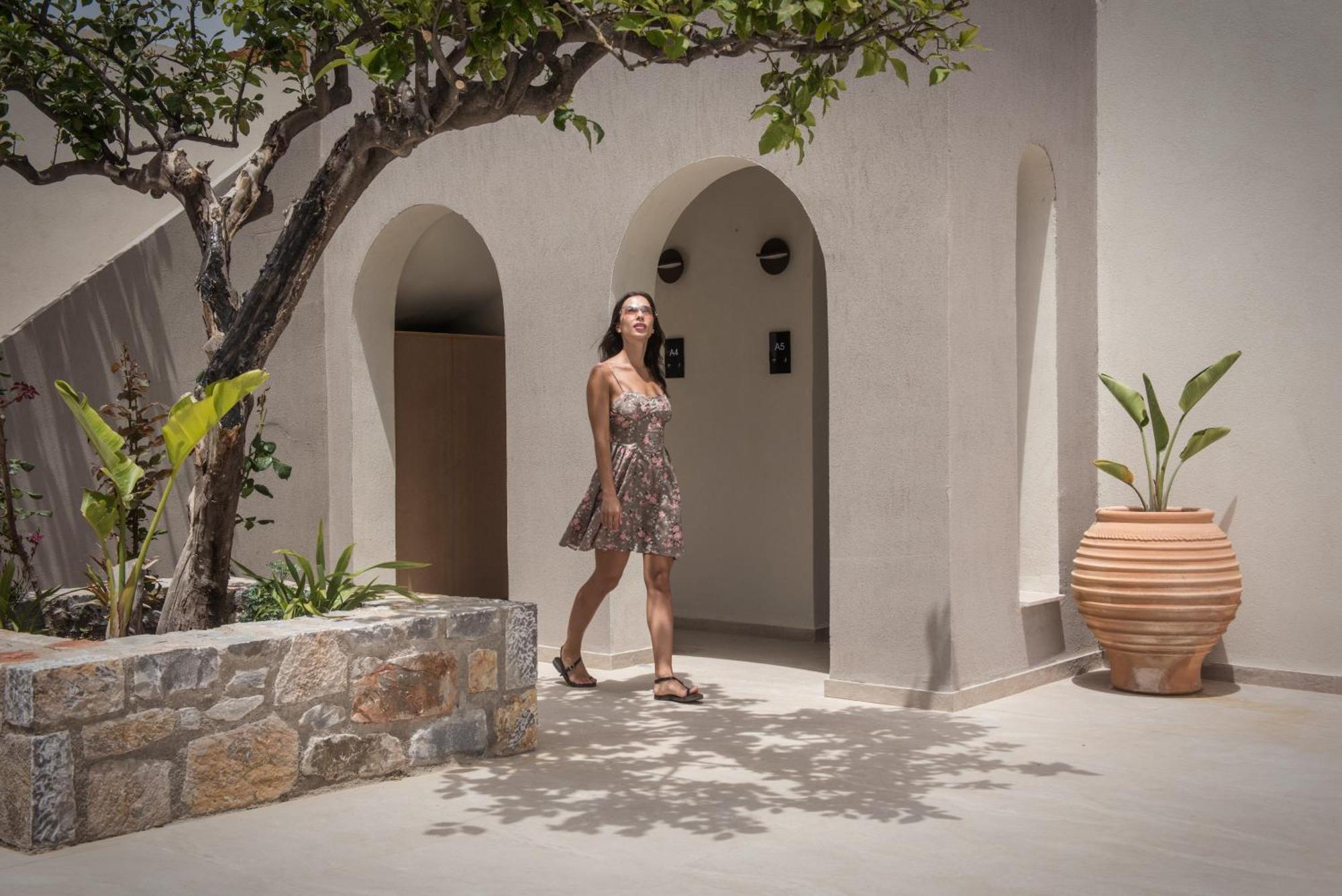 Vaya Suites By Omilos Hotels Amoudara Lasithiou Extérieur photo